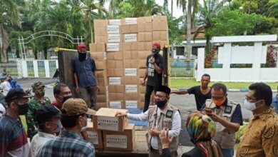 Photo of Hari Ini Pemprov Sumut Sudah Salurkan Bantuan Sembako Senilai Rp27,6 M Bagi Warga Deli Serdang