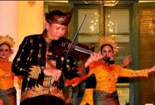 Photo of Tengku Ryo Maestro Violin : Makam Tengku Pangeran Tanjung Pendiri Kota Tanjung Pura Cagar Budaya Yang Harus Di Lestarikan